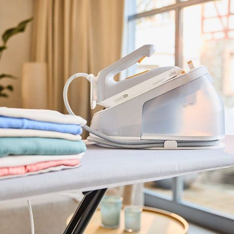 Braun CareStyle 3 IS 3231 2200 W 1,8 L EloxalPlus soleplate Grigio (1/5)