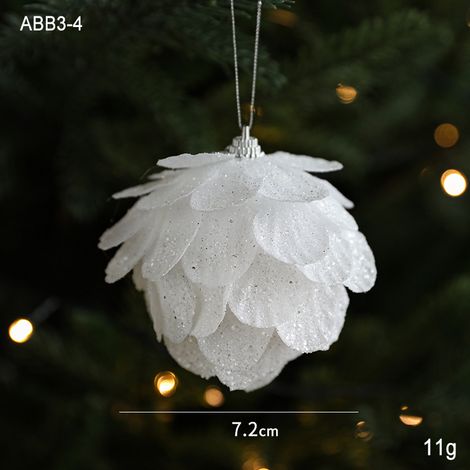 Boule de Noël décorative / Boule en mousse motif pétale blanc avec paillettes adhésives et ficelle d' suspension (1/2)
