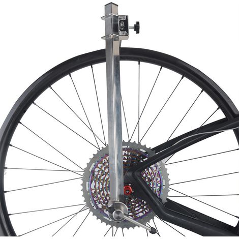 Professionelles Werkzeug zur Ausrichtung von Schaltaugen für Mountainbikes und Rennräder (1/5)