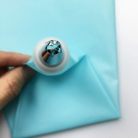 Douilles Pâtisserie, 8 Pièces en Acier Inoxydable DIY Kits, 6 Douilles, 1 Poche Pâtisserie, 1 Coupleurs, DIY Kits pour Décoration de Gâteaux (Blue -1) (1/5)