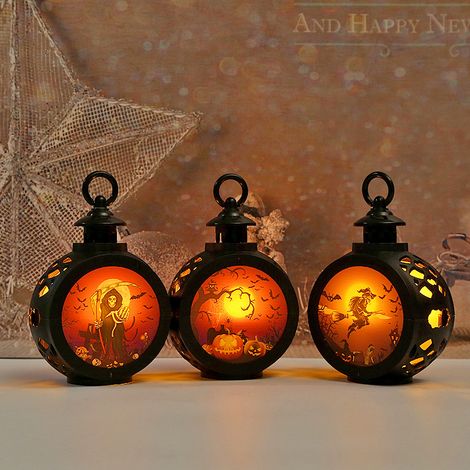 3-teiliges Halloween-Laternen-Set, LED-Hängelaternen mit Kürbis-, Krähen-, Hexen- und Geisterhandmotiven für drinnen und draußen, Halloween-Partydekorationen im Garten (1/4)