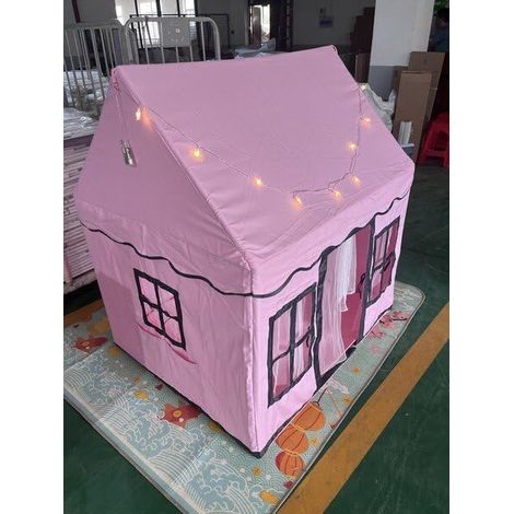 COSTWAY Tente de Jeux Enfant avec Guirlandes Lumineuses Étoiles, Cabane Enfant Interieure avec Tapis Lavable, Rideaux en Filet et 2 Poches Latérales, 3-4 Enfants, Style Princesse, 121 x 101 x 137 cm (1/5)