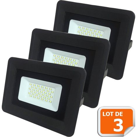 Lampesecoenergie – Lot de 3 projecteurs LED 30W – Lumière blanche froide 6000K – IP65 pour extérieur – 2400 LM – Dimensions 159x122x26mm (1/4)