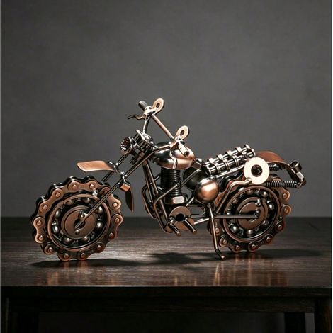 Ornement modèle moto métallique vintage, figurine moto en fer forgé à la main multi-styles, décoration de bureau rétro pour présentation dans bureau d'étude, bureau et maison (1/4)