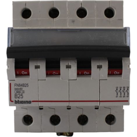 Interruttore magnetotermico 4 poli 4 moduli 25A 6KA curva B  Bticino