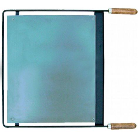 FPLUS plancha barbac.inox 46.5x41 , Fabricada en acero inox con mangos de madera aislantes del calor.