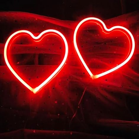 Lot de 2 Panneaux Néon en Forme de cœur Rouge à LED - Pour décoration murale dans la chambre de fille, garçon, adolescent, cadeau de Noël - 18 x 20 cm (1/4)