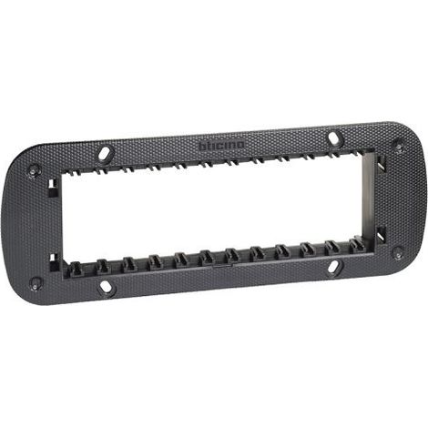 BTicino Living NOW Supporto 6 moduli fornito con valva di protezione - K4706