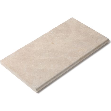 Margelle de piscine en pierre naturelle beige – 61x33 cm – Épaisseur 3 cm – Bord ½ rond – Finition vieillie (1/4)
