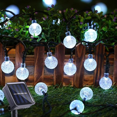 Guirlande lumineuse solaire de patio de 9 m (29,5 pi) avec 50 DEL, 8 modes d'éclairage, étanche, avec boules de cristal (blanche) (1/3)
