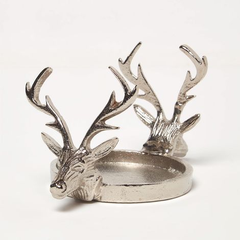 HOMESCAPES Silver Reindeer Double Stag Candle Holder (1/5)