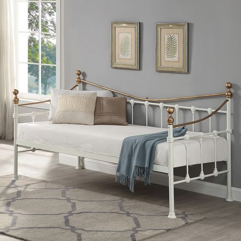 Newnham Classic Victorian Style Living Room Bedroom Metal Day Bed Frame (1/5)