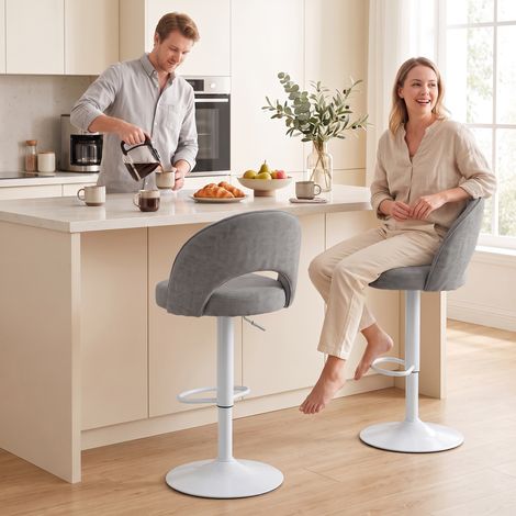 Lot 2 Tabourets Bar Gris - Chenille Rembourrée - Hauteur Réglable - Pivotant 360° - Polyvalent Moelleux Design. (1/5)