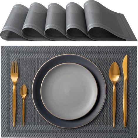 Quatre sets de table décoratifs, 45 x 30 cm, en PVC, lavables, résistants à la chaleur, à l'usure, antidérapants et antitaches sets de table de cuisine, gris. (1/5)