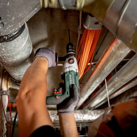 Perceuse à percussion 800W – Vitesse variable 0-3200/min – Ø perçage béton 18mm – Débrayage de sécurité Metabo S-automatic — vue 3