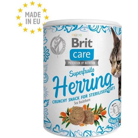 Brit Care Superfruits Golosina esterilizada para gatos adultos con forma de arenque 100 g