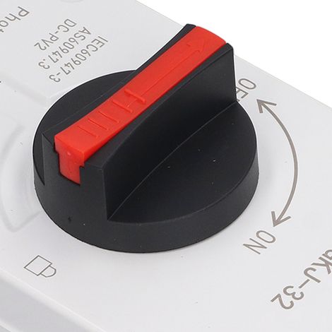 (SGKJ-32) Interrupteur de coupure DC photovoltaïque 1200V 40A 4P, commutateur de transfert de charge pour panneaux solaires, étanche IP66, adapté aux systèmes solaires hors réseau et raccordés au rése (1/5)