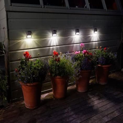 Lot de 4 lampes solaires de 3 l pour clôture, mur, poteau Éclairage super lumineux pour extérieur, jardin, terrasse, garage, abri de jardin