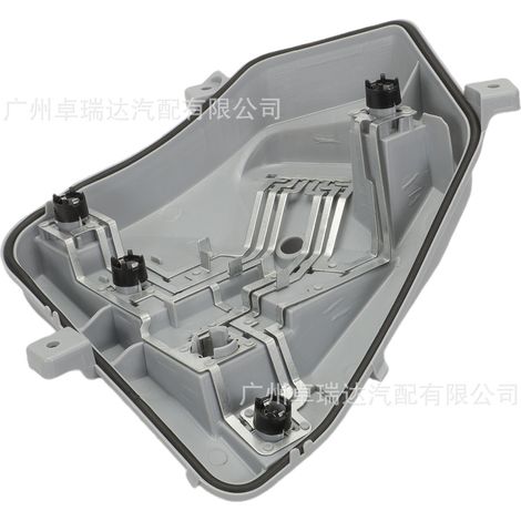 The reference A1768200277 provides support for the rear fire of the Mercedes-Benz Classe A W176 from 2012 to 2018.