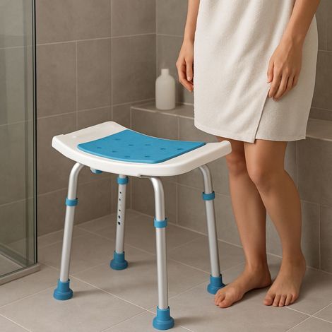 DILECI - Chaise de douche PMR (1/5)