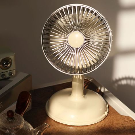 Mini ventilador de mesa USB de estilo vintage: pequeño y sencillo ventilador eléctrico de plástico para el verano. 330 g, diseño retro, tapa extraíble. (1/5)