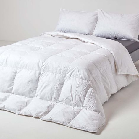 HOMESCAPES Goose Feather and Down 2.5 Tog King Size Summer Duvet (1/5)