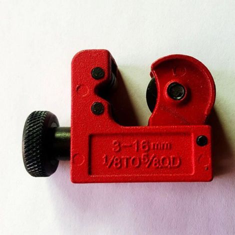 Mini Coupe-Tube ，est idéal pour couper des tubes d'un diamètre de 3 à 16 mm ( 1/8" - 3/8") (1/3)