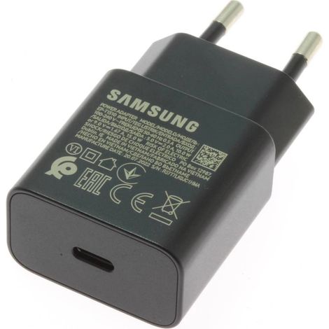 Samsung EP-T1510EBE 15W USB-C Wandladegerät (OOB Bulk - Ersatzverpackung) - Schwarz (1/5)