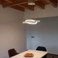 Suspension Led avec Anneaux Croisés 74w 3000k