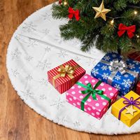 Christmas Tree Skirt 122 cm, White Plush Double Layer Cover with Silver Snowflake, Perfect for Christmas and New Year Parties, Tree Stool Decorations