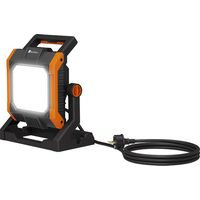 BATILEC Projecteur de chantier 6000 lm + 2 Prises 2P+T - Câble 3m - IP54 : Puissance, fiabilité et praticité pour vos travaux