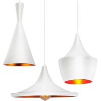 Barcelona Led – Lot de suspensions scandinaves – 3 lampes design minimalistes – Aluminium noir mat et doré – E27 40W – Idéal pour salons et espaces commerciaux