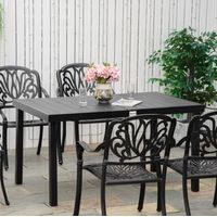 Gartentisch aus Aluminium in Schwarz, rechteckig, Tischplatte in Holzoptik, verstellbare rutschfeste Fußpads
