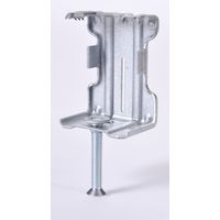 Attache de suspension pour poutrelle béton 3 en 1 – Acier galvanisé 10/10ème – Charge maxi 30 daN – Boîte de 50 pièces – Longueur 60 mm – PAI