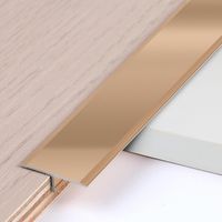 profili di finitura a T in alluminio da 0,9 m × 2 cm, profili metallici a T per transizioni tra soglie, piastrelle, pavimenti in legno e moquette, oro con sfumature champagne.
