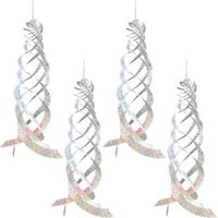 Un ensemble de 4 dispositifs anti-pigeons, comprenant des bandes réfléchissantes et un modèle d'éolienne suspendue.