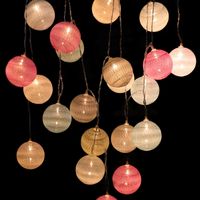 3m Guirlande Boule Lumineuse 20 LED Ø5,8cm Boule de Coton Guirlande Lumineuse Intérieur et extérieur Guirlandes Lumineuses pour Chambres Balcon Fête et Décorations Festives(Coloré)