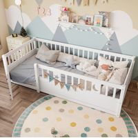 Cama infantil con barandilla estrellas y luna blanca OKMYHOME