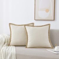 L'ensemble comprend deux housses de coussin en lin beige, mesurant 45x45 cm,mesurant 18x18 pouces, convenant au revêtement de canapé.
