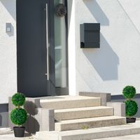 Lot de 2 arbustes de buis artificiels. 2 arbustes de buis. Usage extérieur. 17 cm x 17 cm x 60 cm. Vert + Marron + Noir
