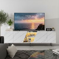 Meuble TV 220 cm, avec portes inclinées, design multi-compartiments ouverts et fermés, finition imitation marbre, style moderne et épuré - Blanc
