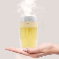 Mini humidificador 80x80x152mm Carga USB y LED colores PROFUSION HUMIDIFICADOR Color: Amarillo