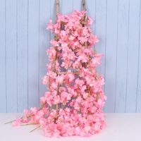 Lot de 4 guirlandes de fleurs de cerisier artificielles de 1,8 m en soie à suspendre pour la maison, un mariage, un jardin, une décoration murale, une fête