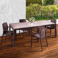 Dmora - Tisch- und Stuhlset Manarola, ausziehbares rechteckiges Außenregal mit 4 Stühlen inklusive, Gartentisch und Sitze in Rattanoptik, 100 % Made in Italy, Braun, mit verstärkter Verpackung