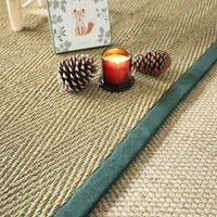 Tapis Jonc de mer - Assam chevron - Ganse lin vert sapin - 120 x 170 cm