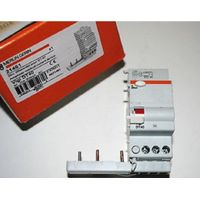 Merlin Gerin / Schneider 21461 – Differentialblock – Vigi dt40 – 3p/25a/300ma – AC