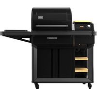Barbacoa de pellets Traeger Timberline negra y de madera