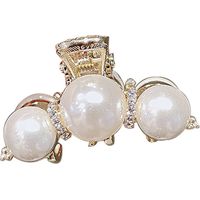Pearl Hair Claw Clip,Hair Clips Strong Hold Hair Clips,Big Barrettes Nonslip Hair Accessories