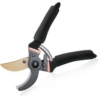 Sécateur professionnel en acier forgé. Sécateur de haute qualité avec poignées en mousse et protections de sécurité.