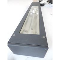 Tête de lampadaire architectural graphite 1100x155x95mm lampe fluo 2G11 80W (non incl) ballast elec 230V IP65 BEGA 8877